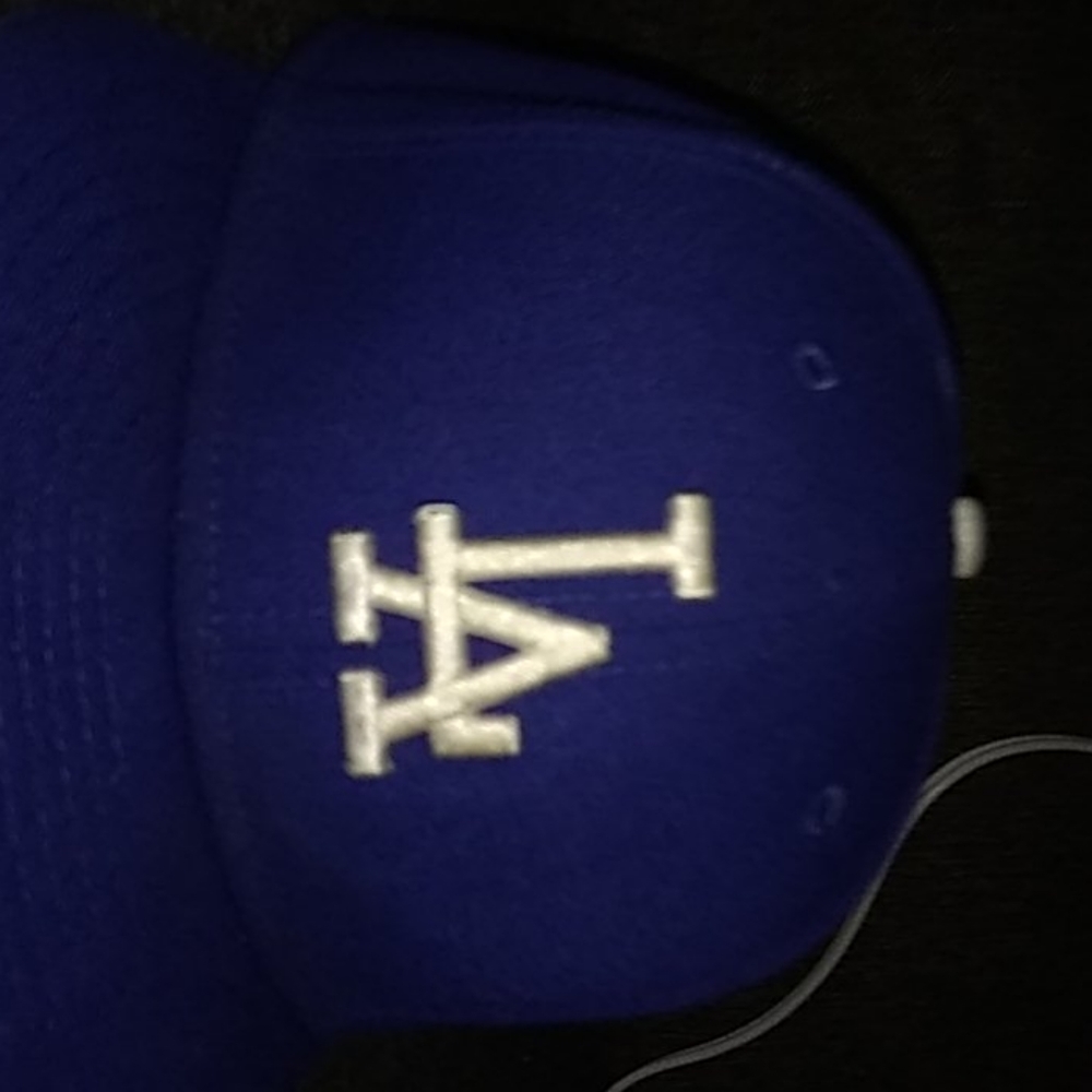 Very nice LA hat don't where don't want very nice